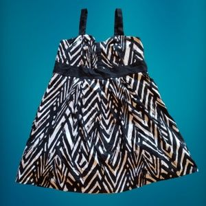 Torrid Black & White Patterned Dress